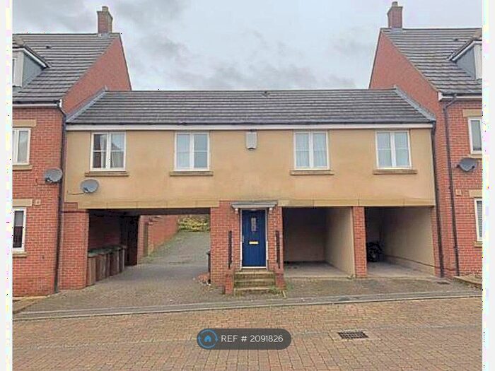 2 Bedroom Terraced House To Rent In Packwood Close, Daventry, NN11