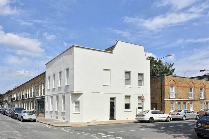 4 Bedroom Flat To Rent In Jubilee Street, London, E1