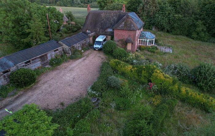 4 Bedroom Detached House For Sale In Sharcott, Pewsey, SN9