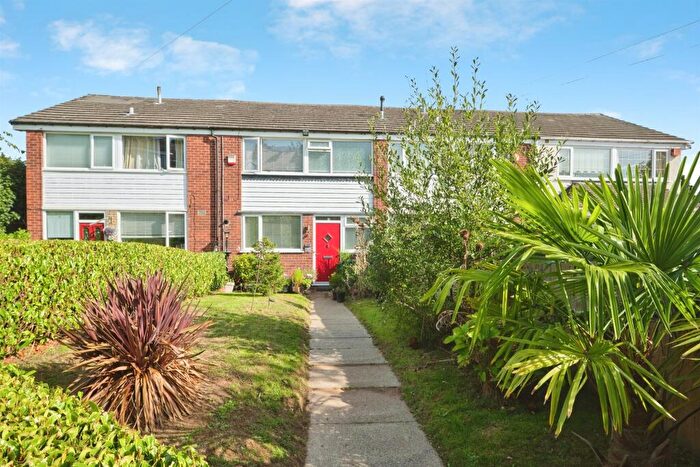 3 Bedroom Terraced House For Sale In Raymont Grove, Birmingham, B43