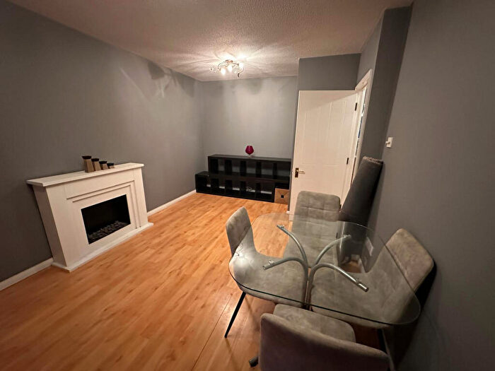 2 Bedroom Flat To Rent In Aaron Hill Road, London, E6