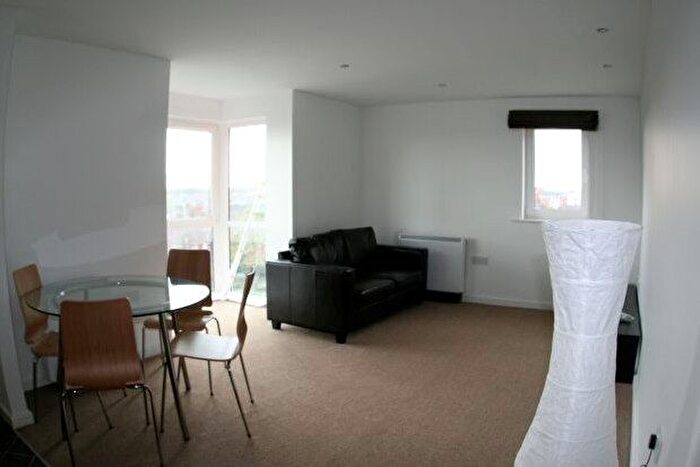 2 Bedroom Flat To Rent In Sedgewick Court, Warrington, WA2