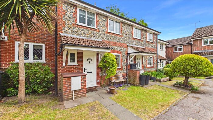 3 Bedroom Terraced House For Sale In Spruce Drive, Lightwater, Surrey, GU18