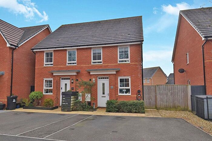 2 Bedroom Semi-Detached House For Sale In Greystone Walk, Cullompton, EX15