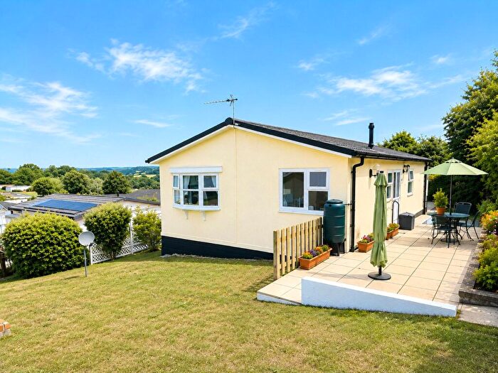2 Bedroom Retirement Property For Sale In Pippin Close, Orchard View Park, Herstmonceux, Hailsham, BN27