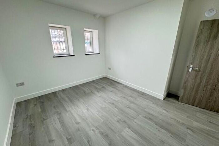 1 Bedroom Flat To Rent In Caxton Place Newport, NP20
