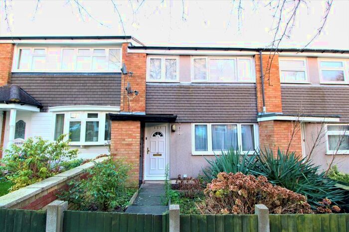 3 Bedroom Terraced House To Rent In Waleys Close, Luton LU3