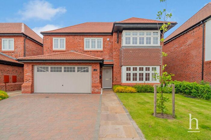 4 Bedroom Detached House For Sale In Kingsmead Way, Meols, CH47