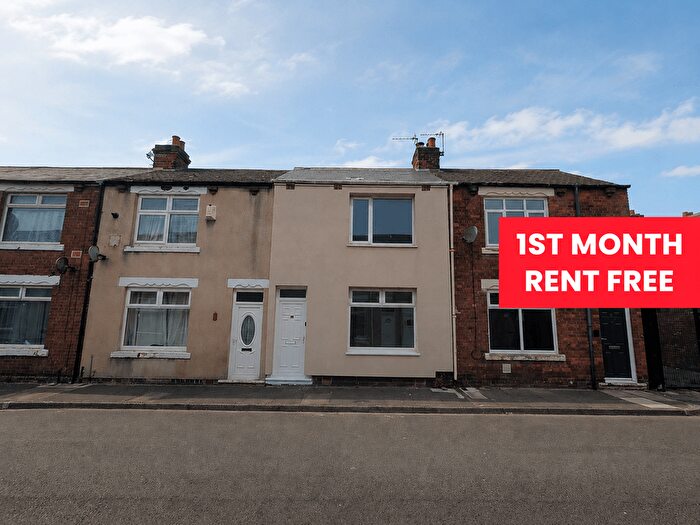 2 Bedroom Terraced House To Rent In Rugby Street. Hartlepool, TS25