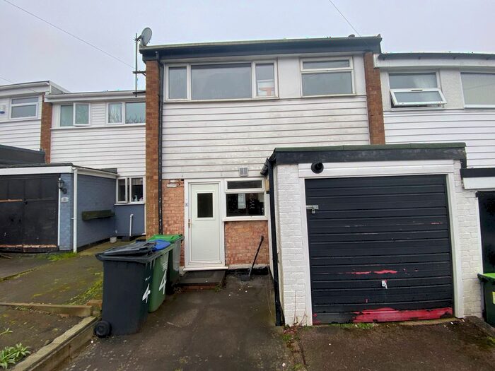 2 Bedroom Terraced House To Rent In Lingfield Court, Great Barr Birmingham, B43