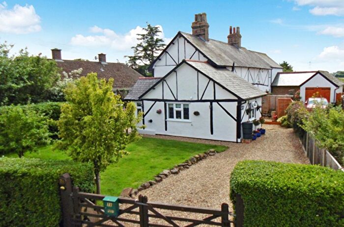 2 Bedroom Semi Detached House For Sale In Grange Road, Blunham, MK44