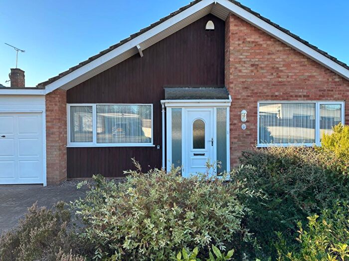 3 Bedroom Bungalow To Rent In Wicks Crescent, Liverpool, L37