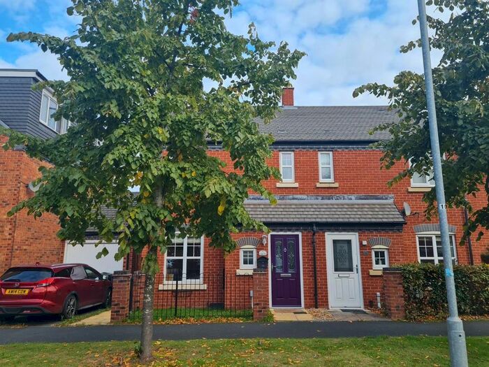 3 Bedroom Property To Rent In Agincourt Road, Lichfield, WS14