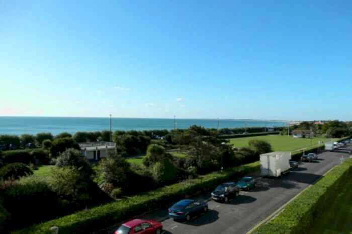 2 Bedroom Flat To Rent In Nyewood Lane, Bognor Regis PO21