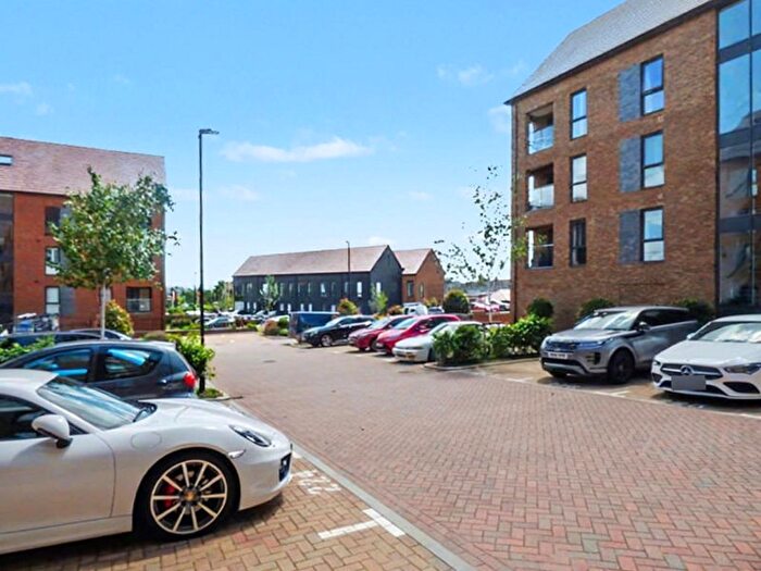 2 Bedroom Flat To Rent In Mortimer Square, Swanscombe, DA10