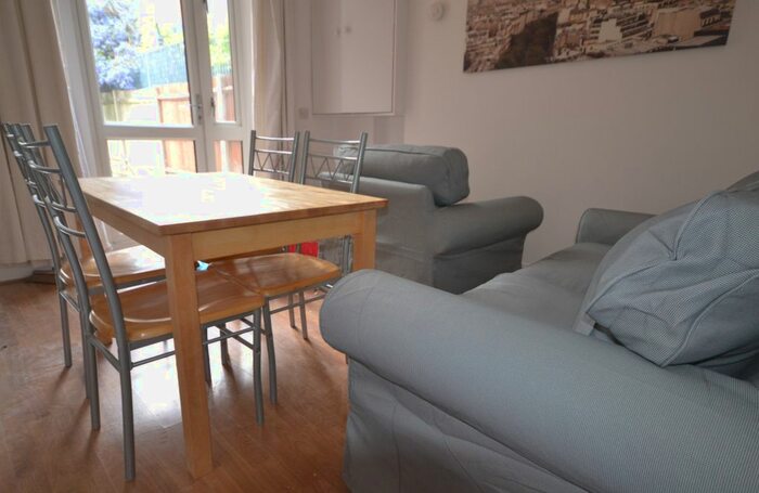 1 Bedroom Flat To Rent In Chapter Road, London, NW2