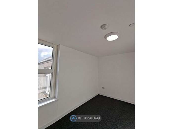 1 Bedroom Flat To Rent In Chepstow Road, Newport, NP19