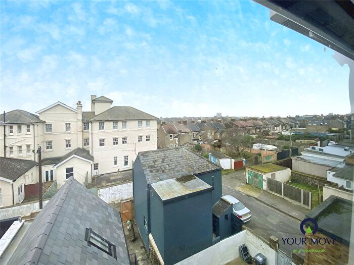 1 Bedroom Flat To Rent In Northdown Road, Margate, Kent, CT9