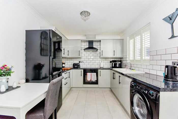 2 Bedroom Detached Bungalow For Sale In Malt Drive, South Brink, Wisbech, PE14