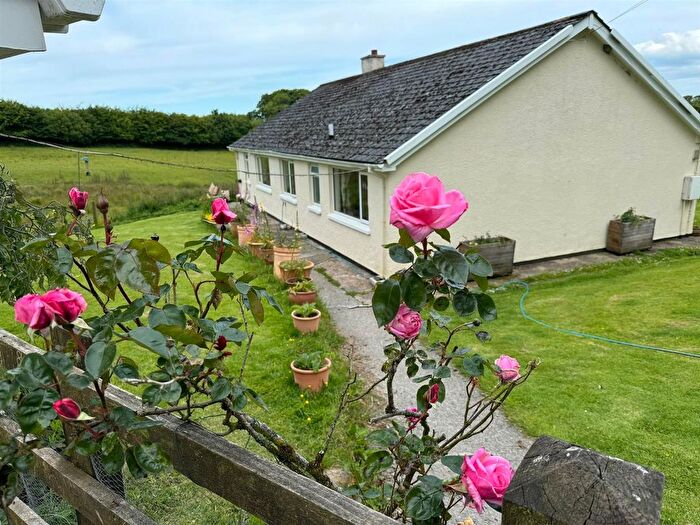 4 Bedroom Semi-Detached Bungalow To Rent In Simonsbath, Minehead, TA24