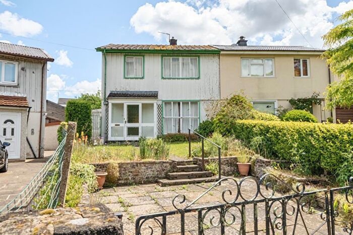 3 Bedroom Semi Detached House For Sale In Bayswater Road, Headington, OX3