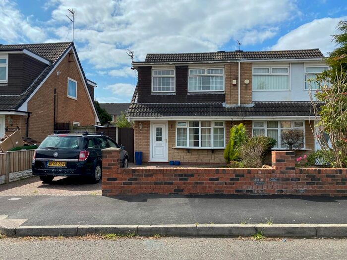 3 Bedroom Property To Rent In Alnwick Drive, Moreton, Wirral, CH46