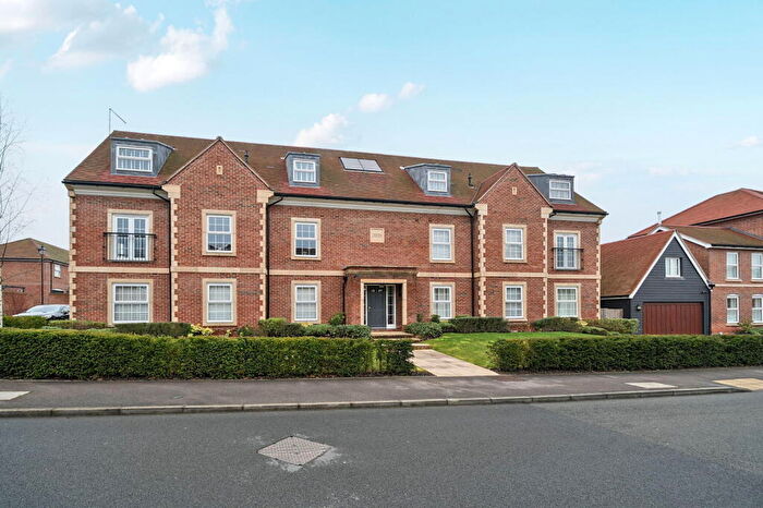 1 Bedroom Flat For Sale In Murano Drive, Chineham, RG24