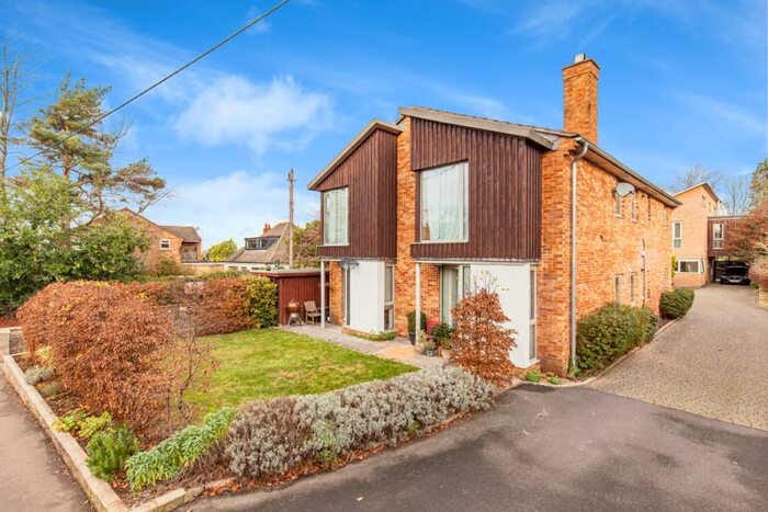 2 Bedroom Apartment To Rent In Oxford Road, Cumnor, OX2