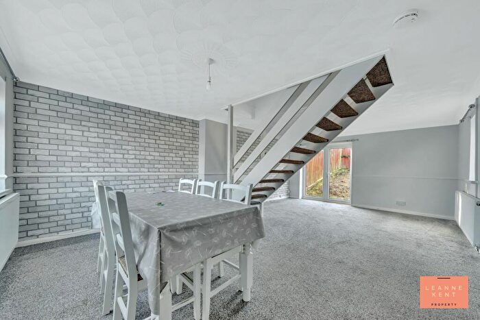 3 Bedroom Terraced House For Sale In Gruffydd Drive, Caerphilly, CF83