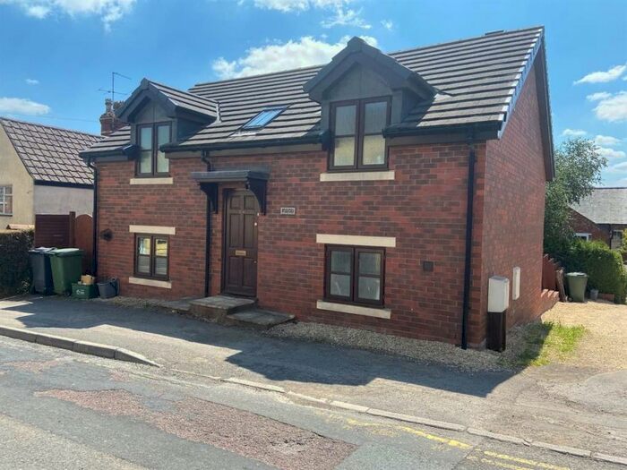 3 Bedroom Detached House To Rent In Gloucester Street, Wotton-under-Edge, GL12