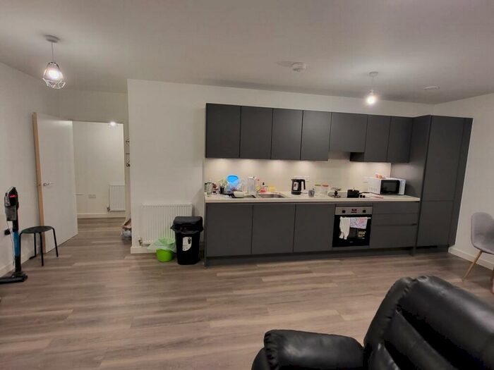 3 Bedroom Flat To Rent In Cornwell House, St. John's Road, East Ham, E6