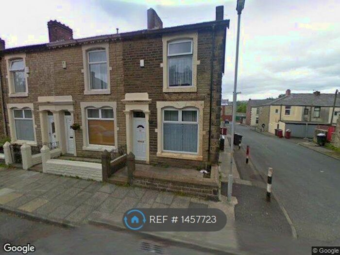 3 Bedroom Terraced House To Rent In Clifton Street, Darwen, BB3