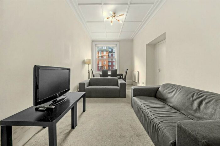 4 Bedroom Flat To Rent In Finchley Road, St John's Wood, NW8