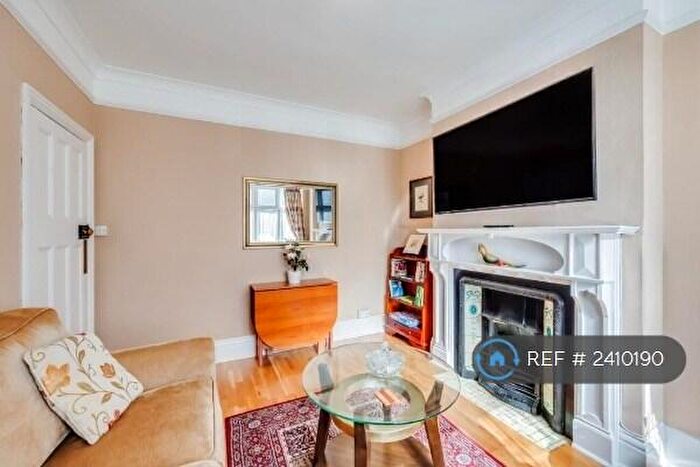 3 Bedroom End Of Terrace House To Rent In Cedar Road, East Croydon, CR0