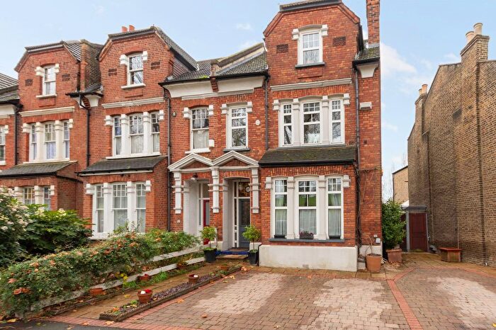 5 Bedroom Semi-Detached House For Sale In Adelaide Avenue, London, SE4