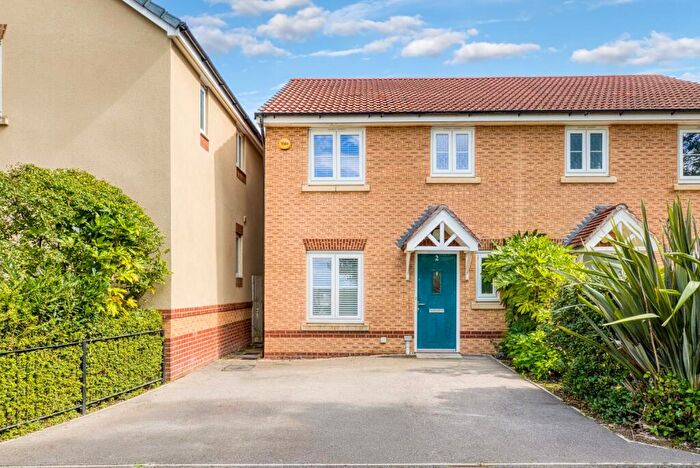 3 Bedroom Semi-Detached House For Sale In Almsford Close, Castle Cary, BA7