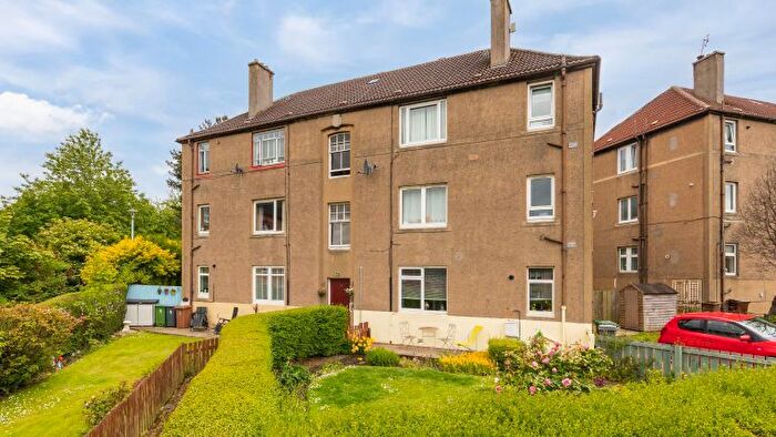 2 Bedroom Flat To Rent In Northfield Farm Road, Duddingston, Edinburgh, EH8