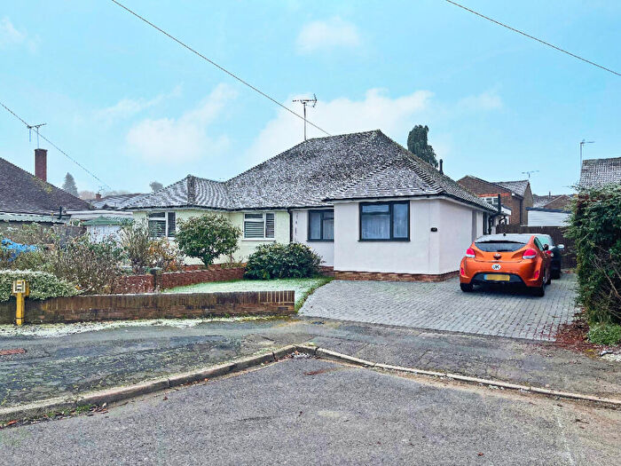 2 Bedroom Bungalow To Rent In St. Marys Road, Ash Vale, GU12