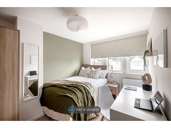 4 Bedroom End Terrace House To Rent In Sedgemoor Road, Bath, BA2