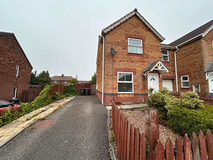 2 Bedroom Semi-Detached House To Rent In Reevy Road West, Bradford, West Yorkshire, BD6
