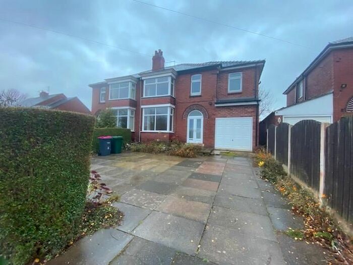 5 Bedroom Property To Rent In Lisle Road, Broom, Rotherham S60