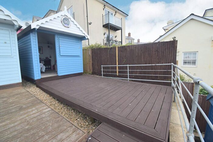 Chalet For Sale In Beach Hut Southcliff, CO14