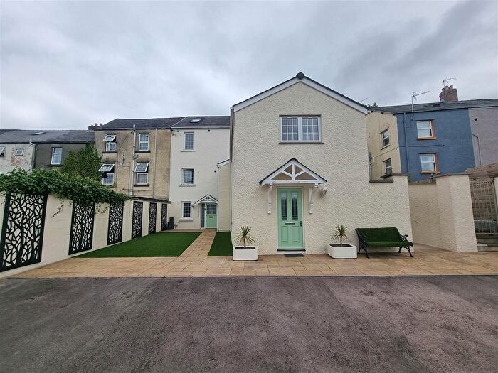 1 Bedroom Flat To Rent In High Street, Cinderford, GL14