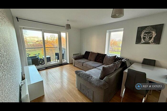 2 Bedroom Flat To Rent In Clydesdale Way, Belvedere, DA17