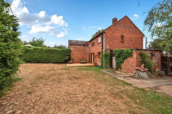 2 Bedroom Semi-Detached House For Sale In Manor Road, Whitchurch On Thames, Reading, Oxfordshire, RG8