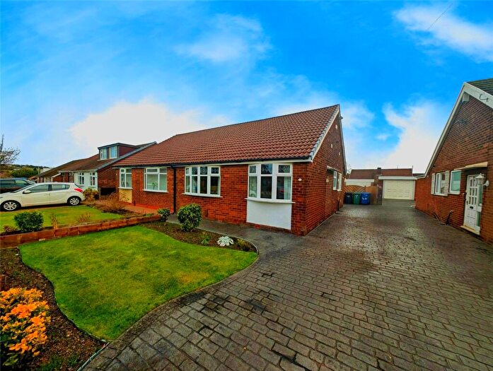 2 Bedroom Bungalow To Rent In Sunningdale Avenue, Radcliffe, Manchester, Greater Manchester, M26