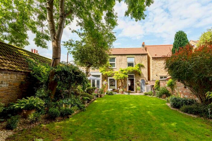 4 Bedroom Detached House For Sale In Westgate, North Cave, Brough, HU15