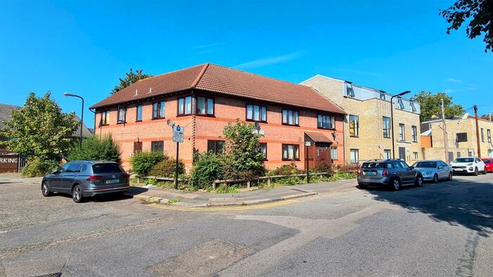 1 Bedroom Flat To Rent In Takeley Court, Skeltons Lane, London, E10