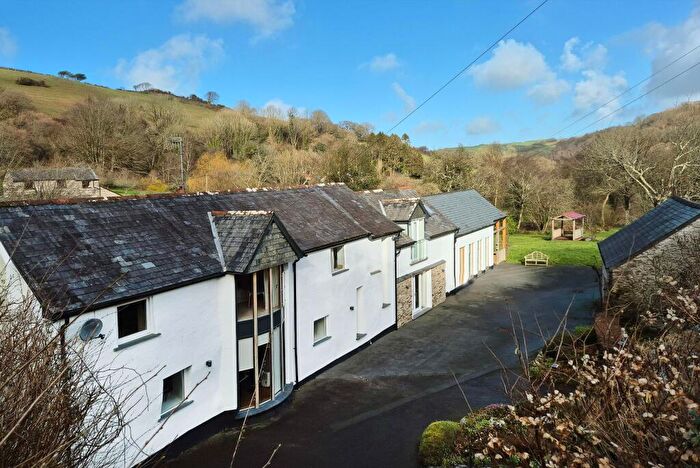 4 Bedroom Detached House For Sale In Berrynarbor, EX34