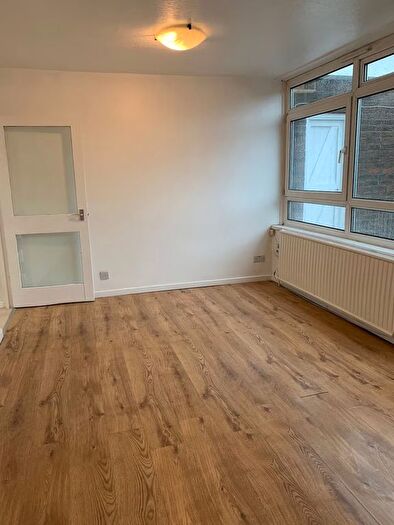 1 Bedroom Maisonette To Rent In Broxwood Way, St John's Wood, NW8